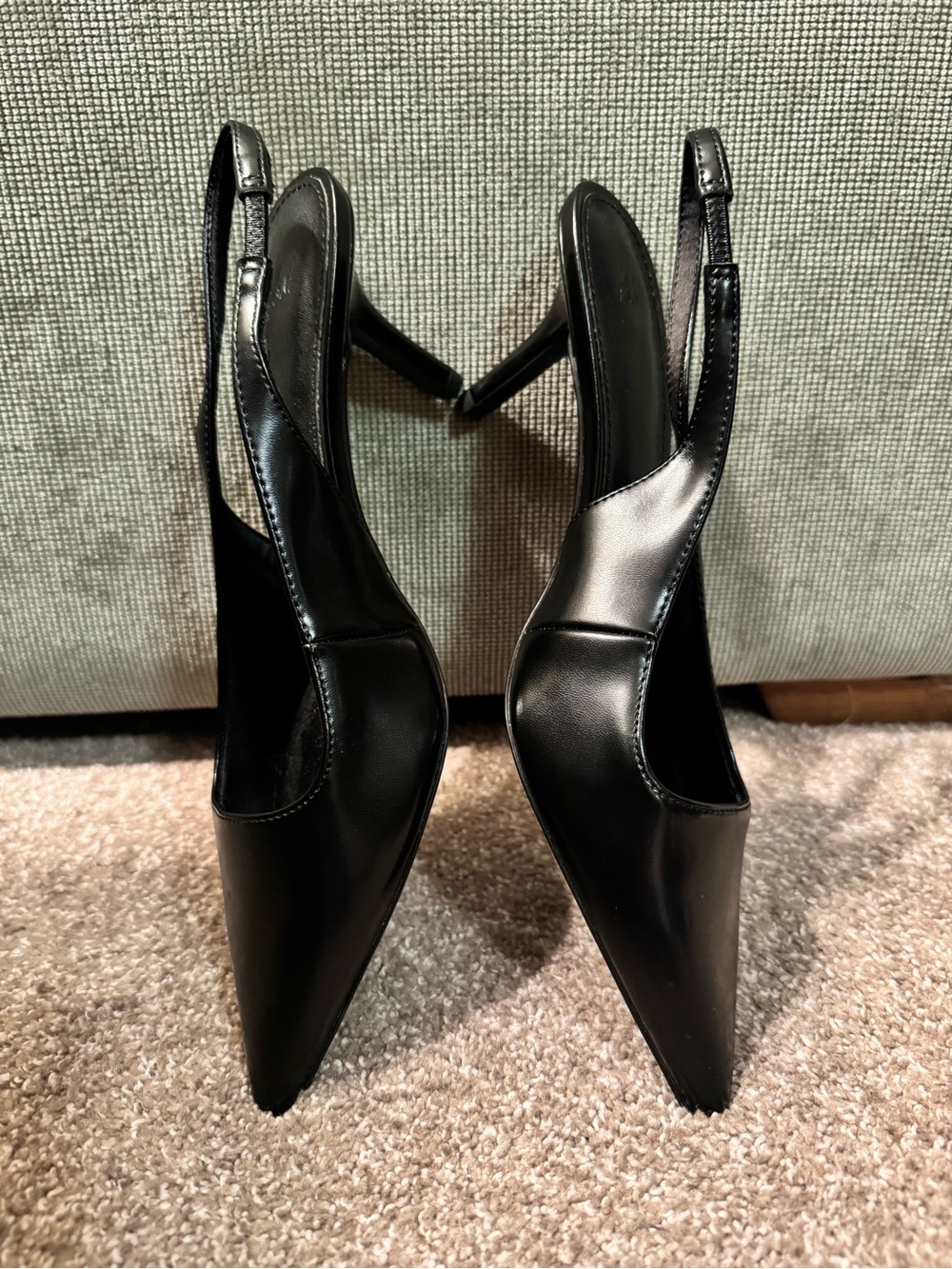 Sandals - Picture 2 of 7